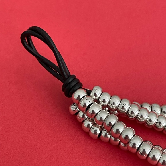THE ORBIT • Boho bracelet • Silver plated beads and real leather - Picture 6 of 12